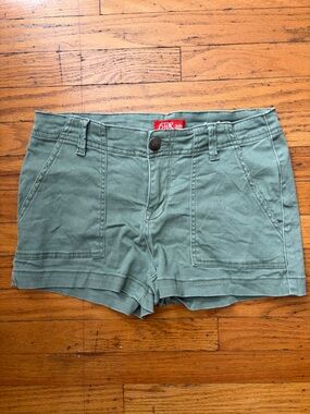 Astor Army Green Cotton Shorts